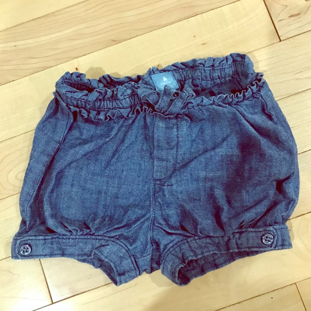 Old Navy Bubble Shorts!